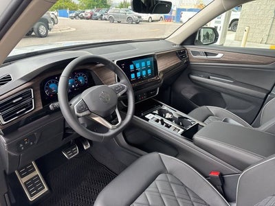 2026 Volkswagen Atlas 2.0T SEL Premium R-Line