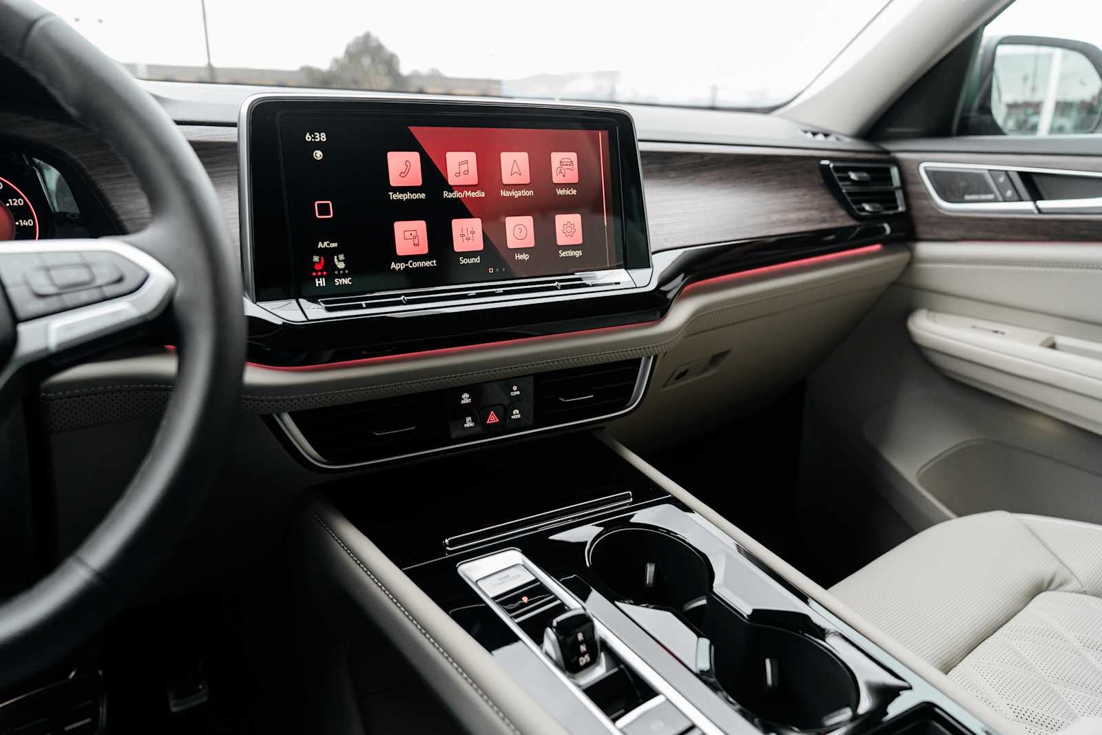 2026 Volkswagen Atlas 2.0T SEL Premium R-Line