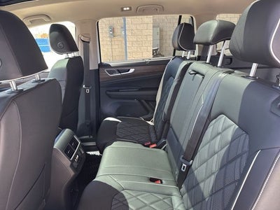 2026 Volkswagen Atlas 2.0T SEL Premium R-Line