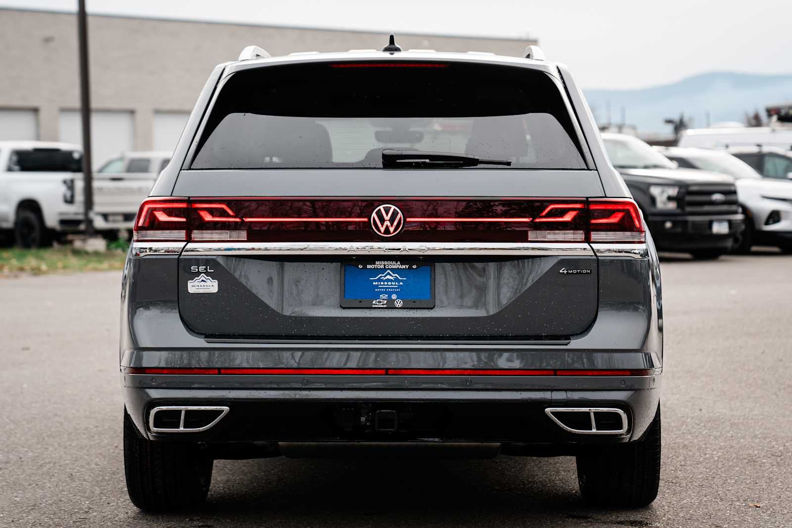 2026 Volkswagen Atlas 2.0T SEL Premium R-Line