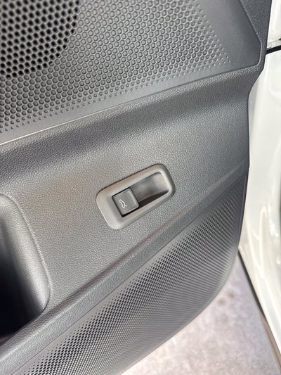 2027 Volkswagen Atlas SE w/Technology