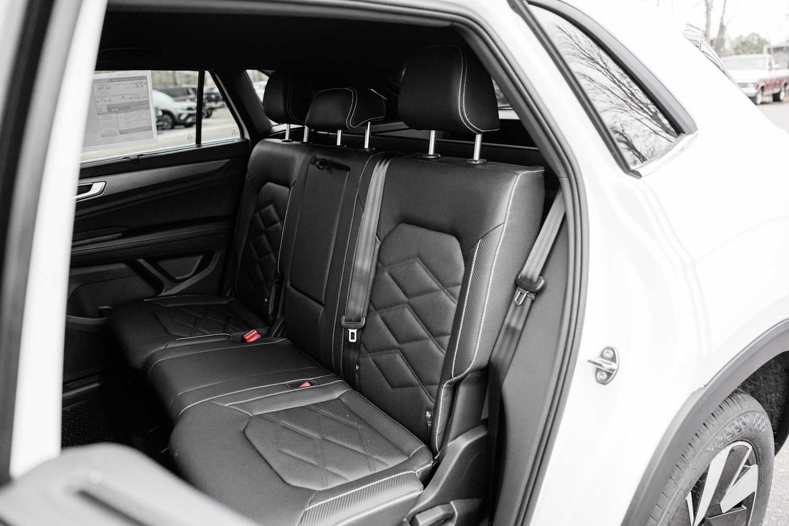 2026 Volkswagen Atlas Cross Sport 2.0T SE w/Tech 4MOTION