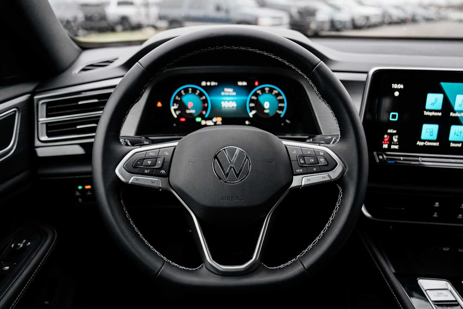 2026 Volkswagen Atlas Cross Sport 2.0T SE w/Tech 4MOTION