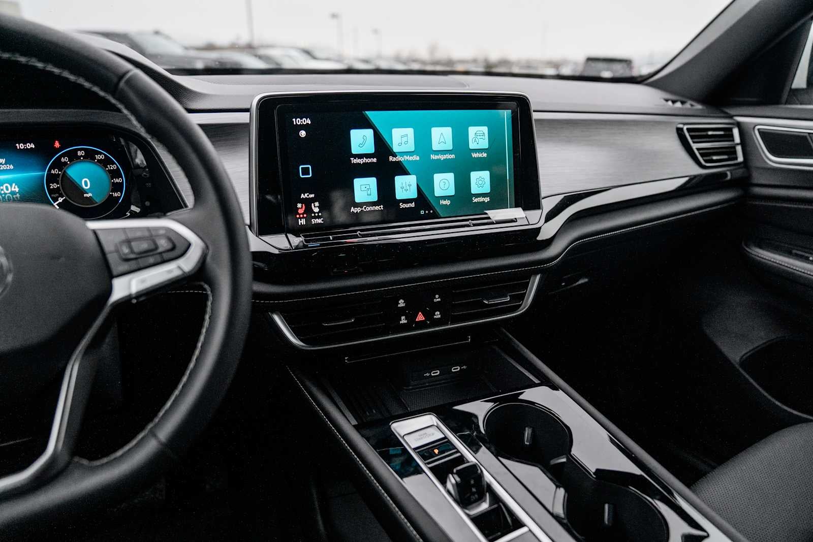 2026 Volkswagen Atlas Cross Sport 2.0T SE w/Tech 4MOTION