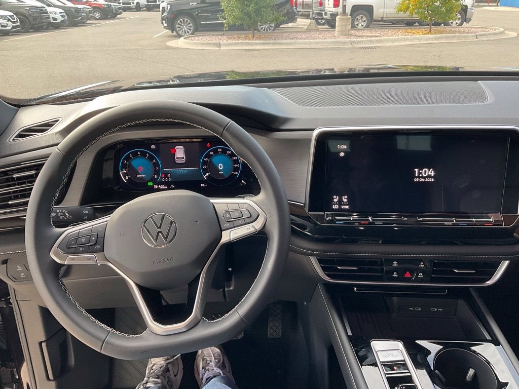 2026 Volkswagen Atlas Cross Sport 2.0T SE W/TECHNOLOGY