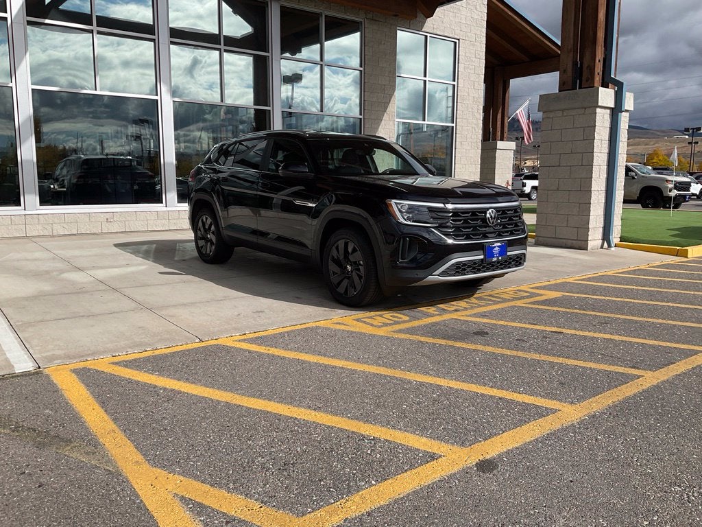 2026 Volkswagen Atlas Cross Sport 2.0T SE W/TECHNOLOGY