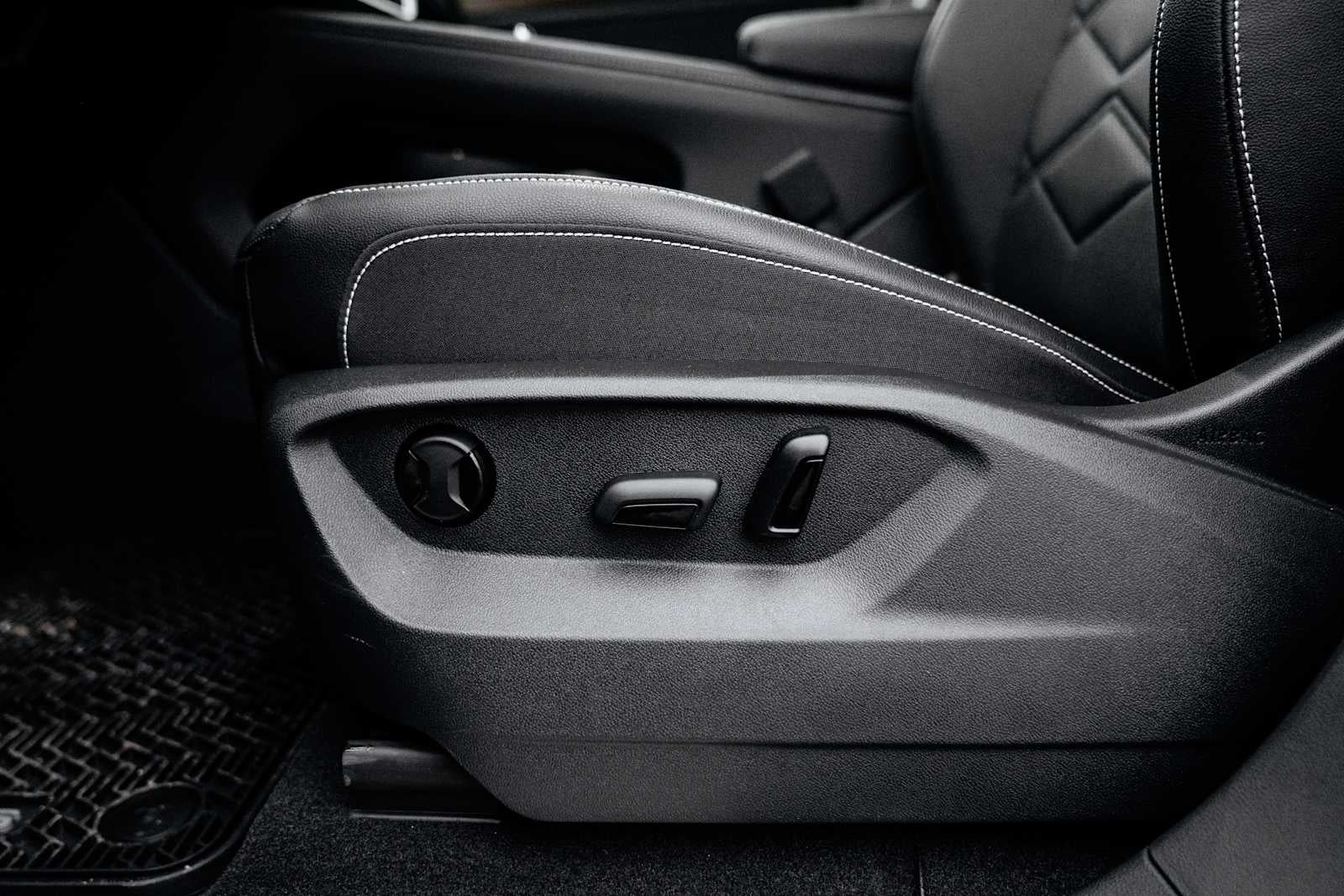 2026 Volkswagen Atlas SE W/ Tech AWD