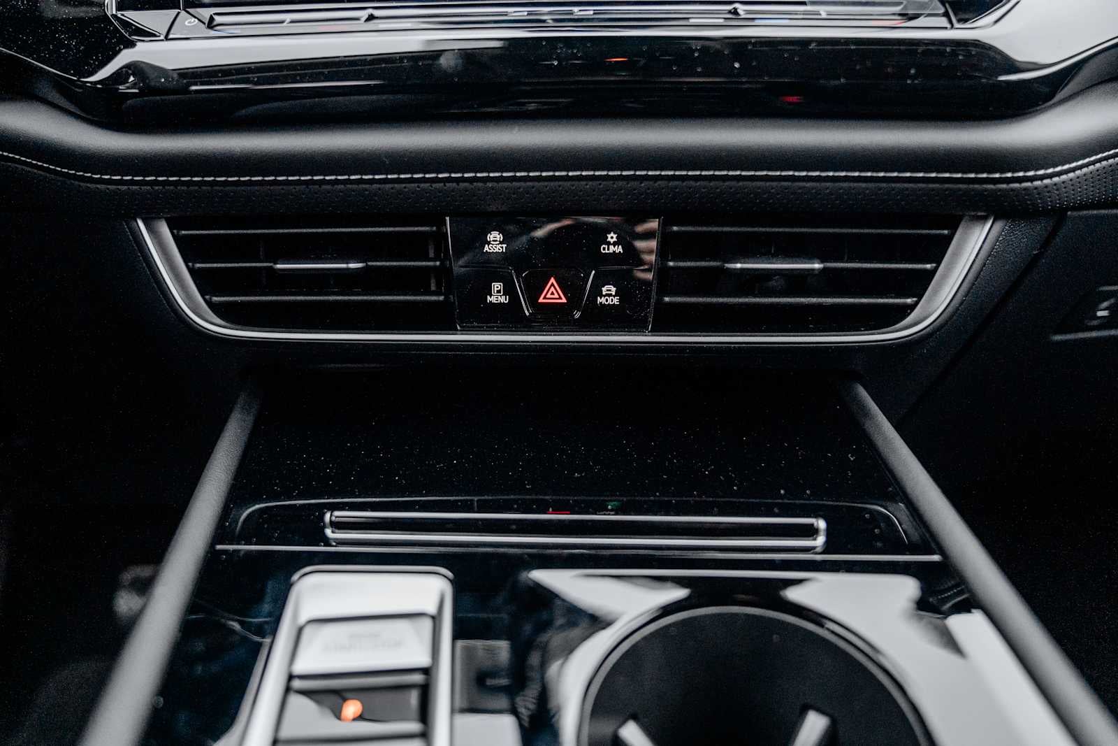 2026 Volkswagen Atlas SE W/ Tech AWD