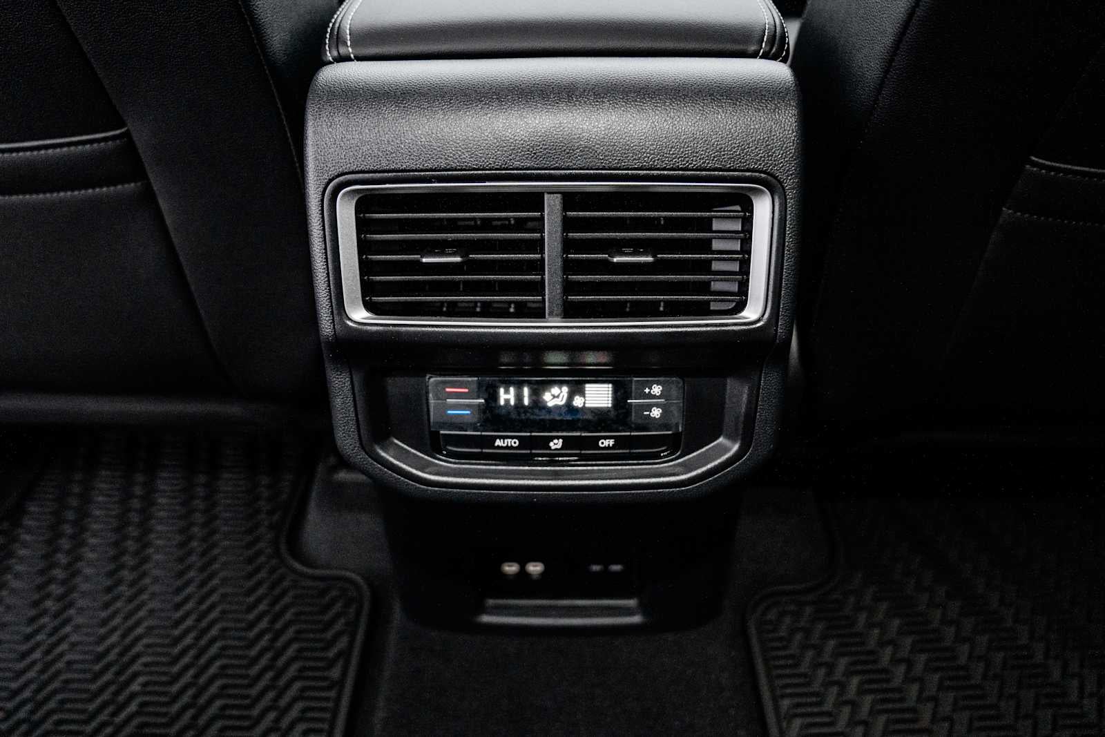 2026 Volkswagen Atlas SE W/ Tech AWD