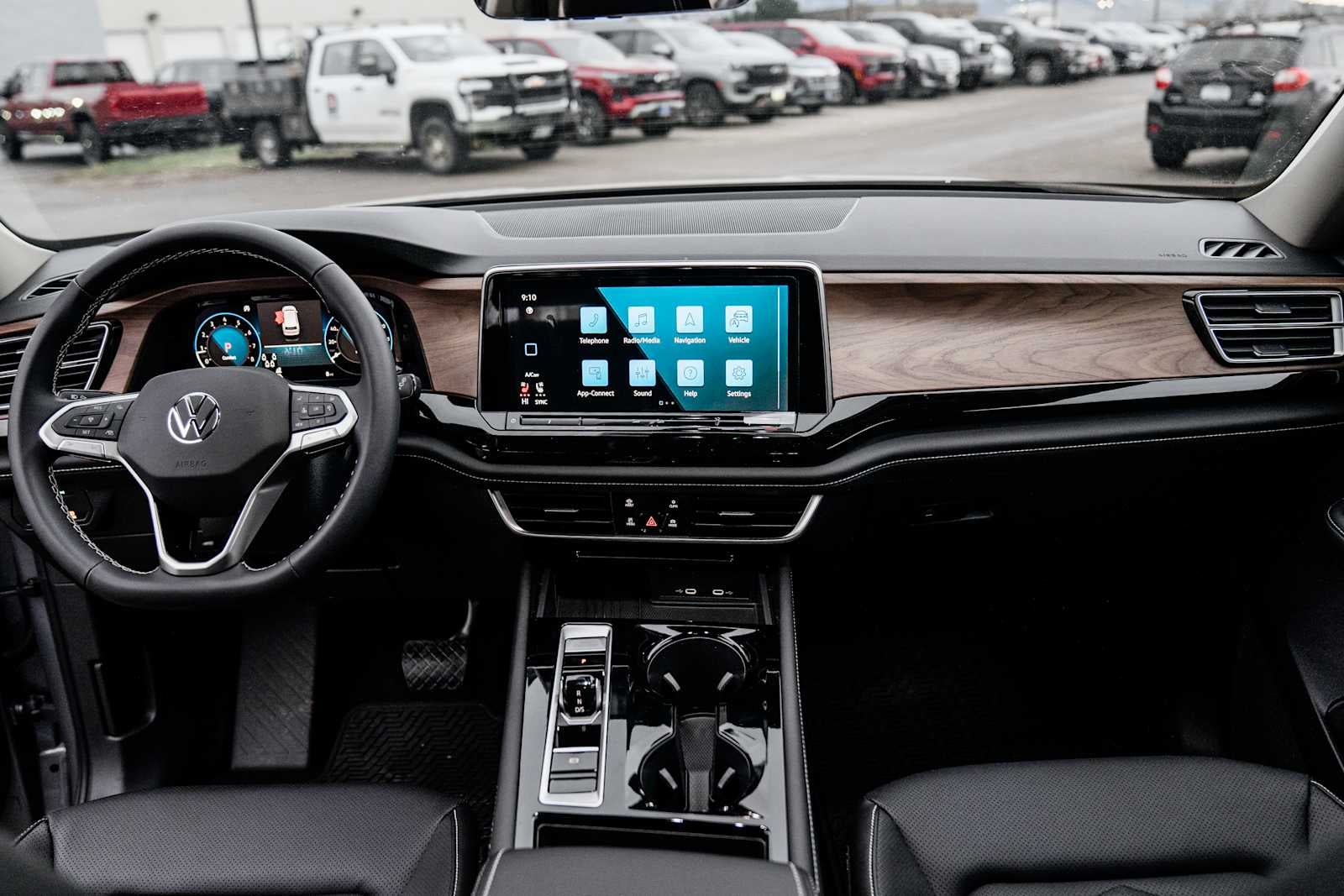 2026 Volkswagen Atlas SE W/ Tech AWD