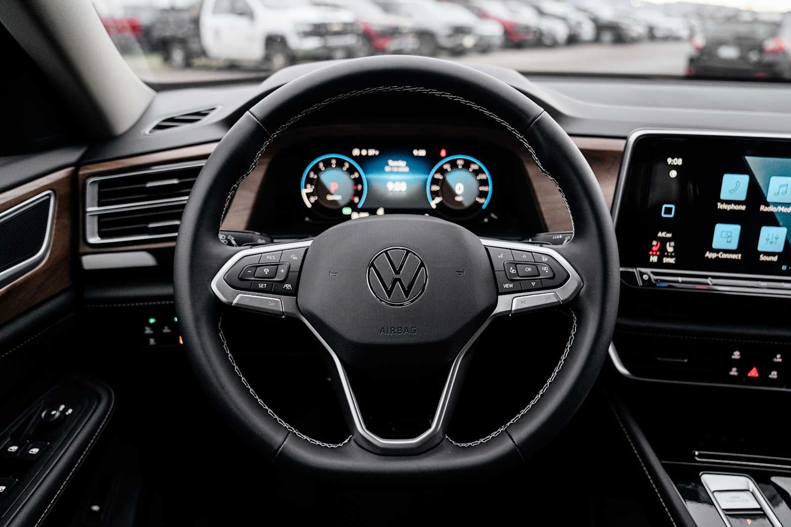 2026 Volkswagen Atlas SE W/ Tech AWD