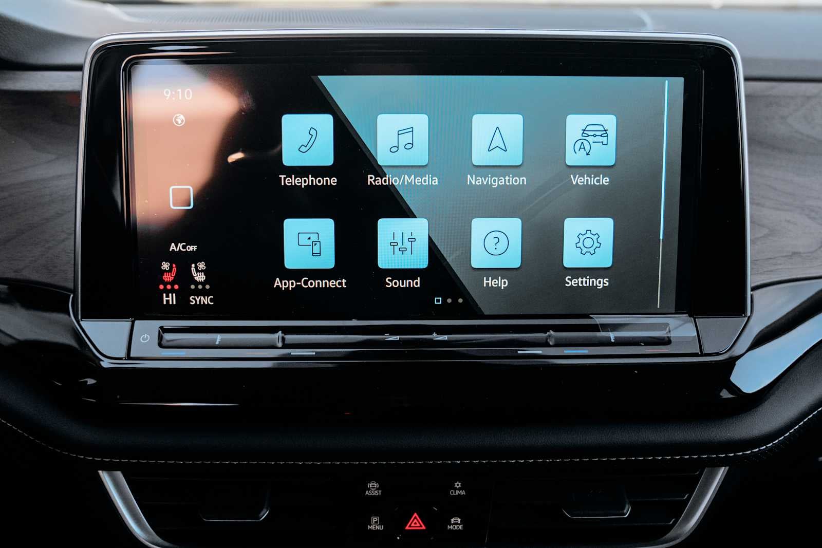 2026 Volkswagen Atlas SE W/ Tech AWD