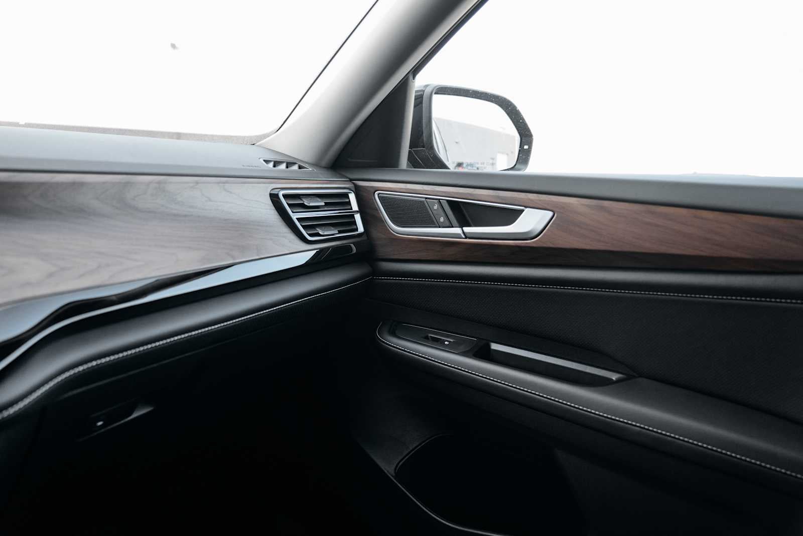 2026 Volkswagen Atlas SE W/ Tech AWD