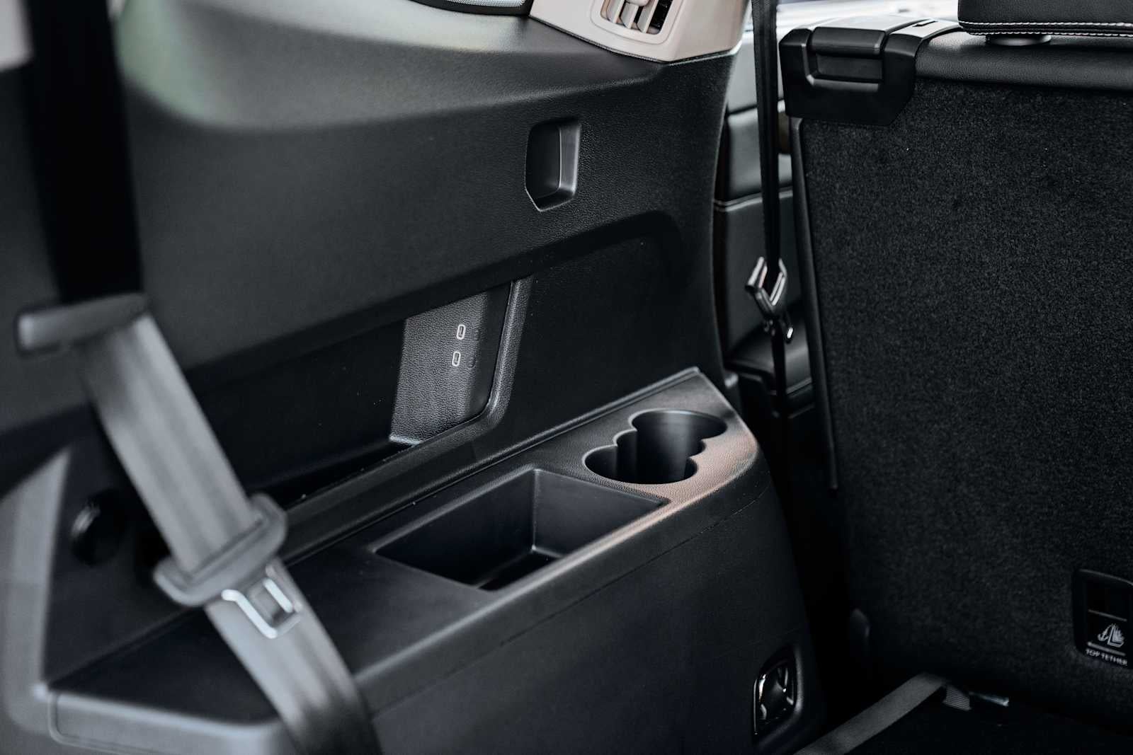 2026 Volkswagen Atlas SE W/ Tech AWD