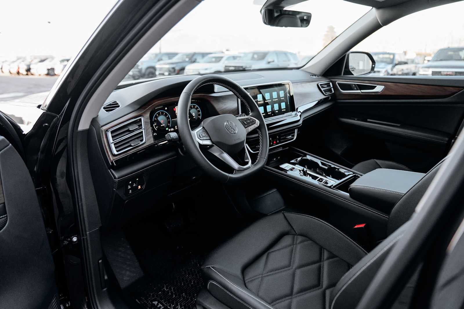 2026 Volkswagen Atlas SE W/ Tech AWD