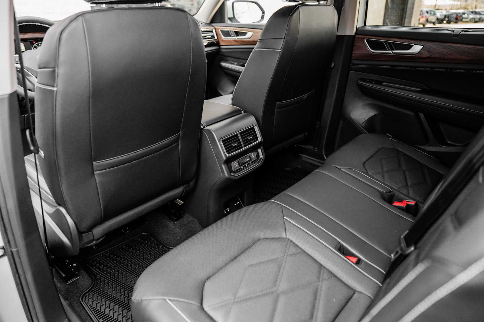 2026 Volkswagen Atlas SE W/ Tech AWD