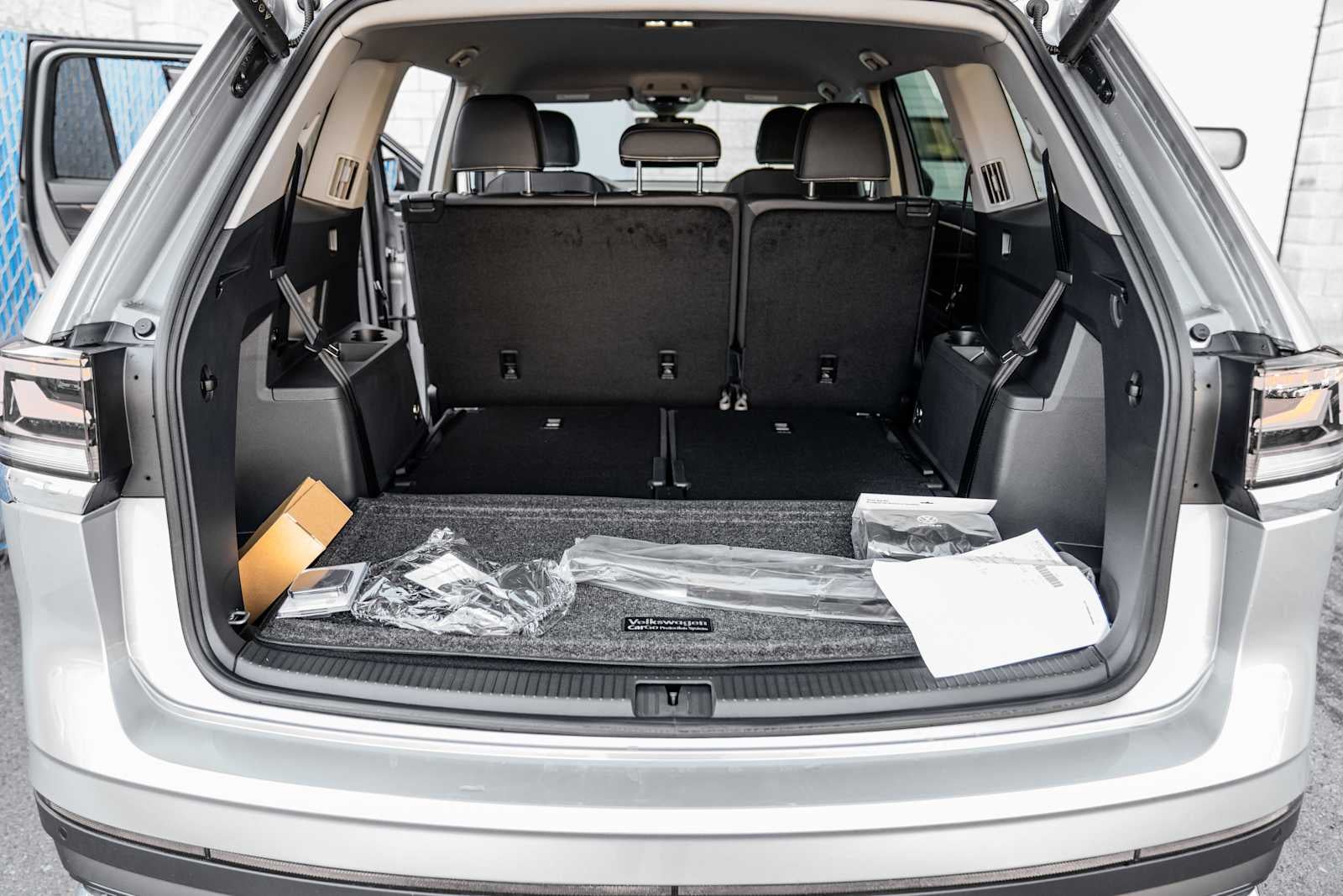 2026 Volkswagen Atlas SE W/ Tech AWD