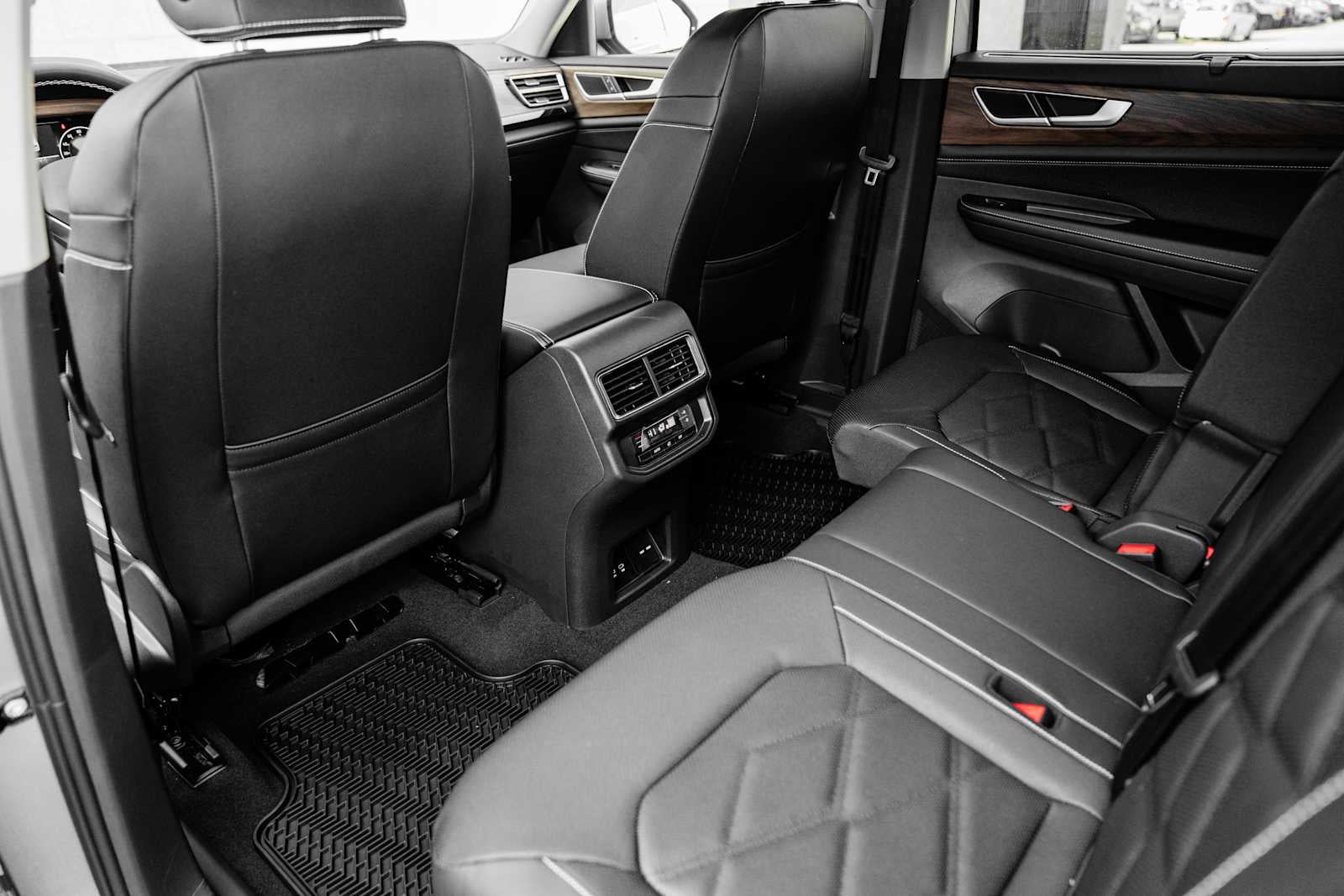 2026 Volkswagen Atlas SE W/ Tech AWD