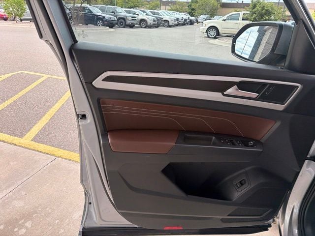 2023 Volkswagen Atlas 2.0T SE w/Technology
