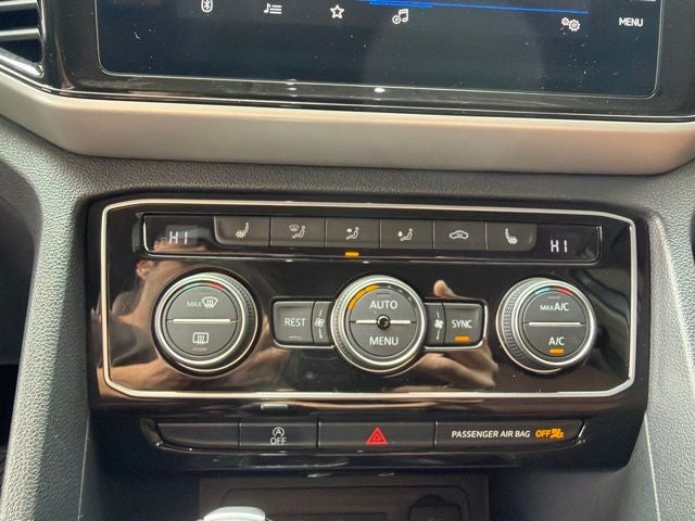 2023 Volkswagen Atlas 2.0T SE w/Technology