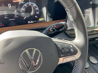 2027 Volkswagen Atlas 2.0T SE w/ Technology