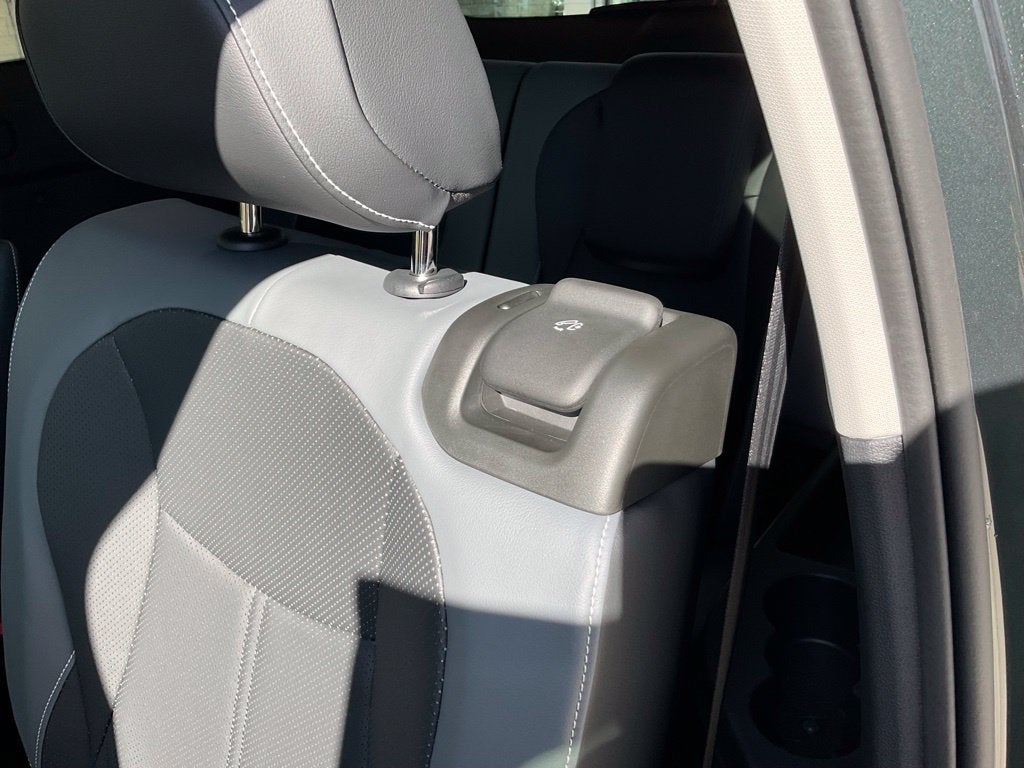 2027 Volkswagen Atlas 2.0T SE w/ Technology