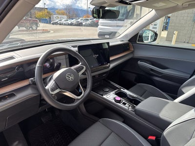 2027 Volkswagen Atlas SE w/Technology