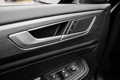 2026 Volkswagen Atlas Cross Sport 2.0T SE w/Tech 4MOTION