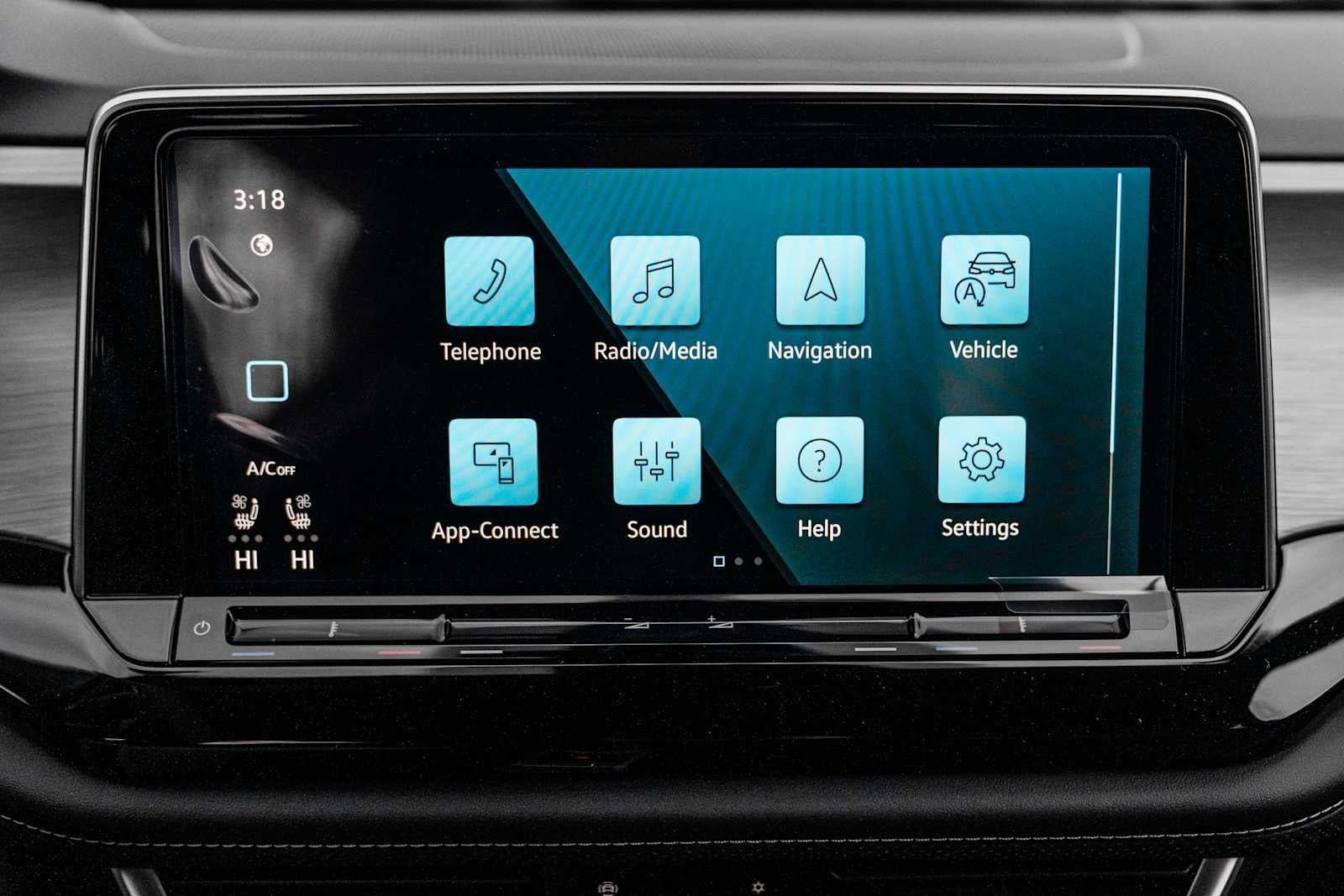 2026 Volkswagen Atlas Cross Sport 2.0T SE w/Tech 4MOTION