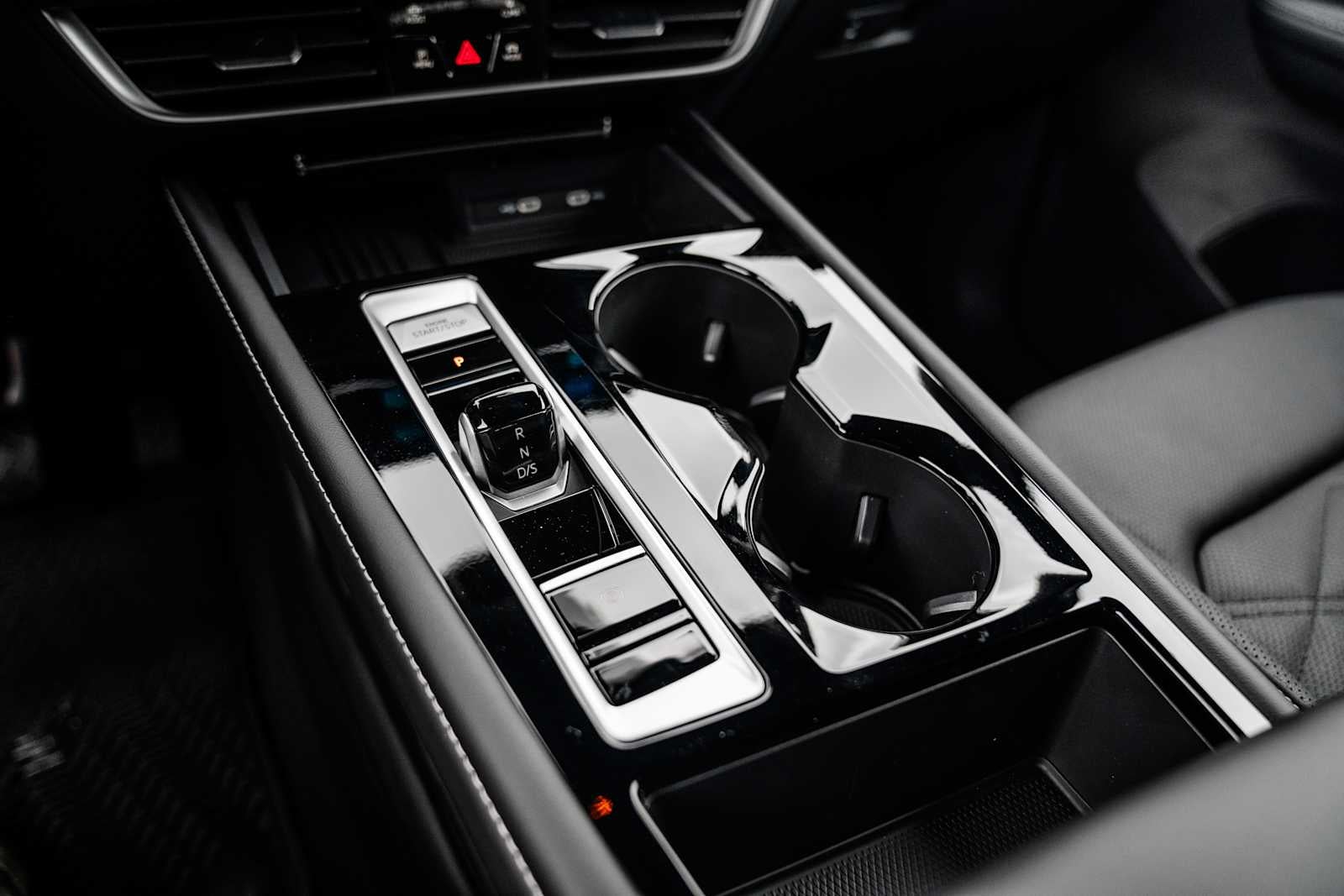 2026 Volkswagen Atlas Cross Sport 2.0T SE w/Tech 4MOTION