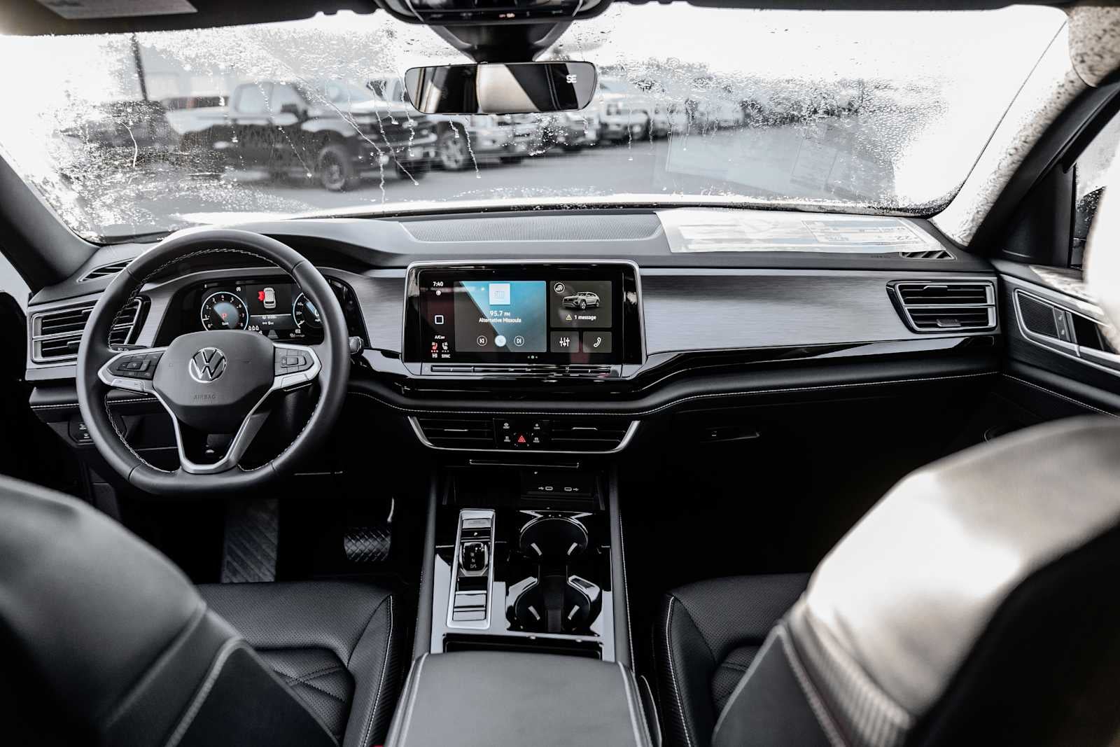 2026 Volkswagen Atlas Cross Sport 2.0T SE W/TECHNOLOGY