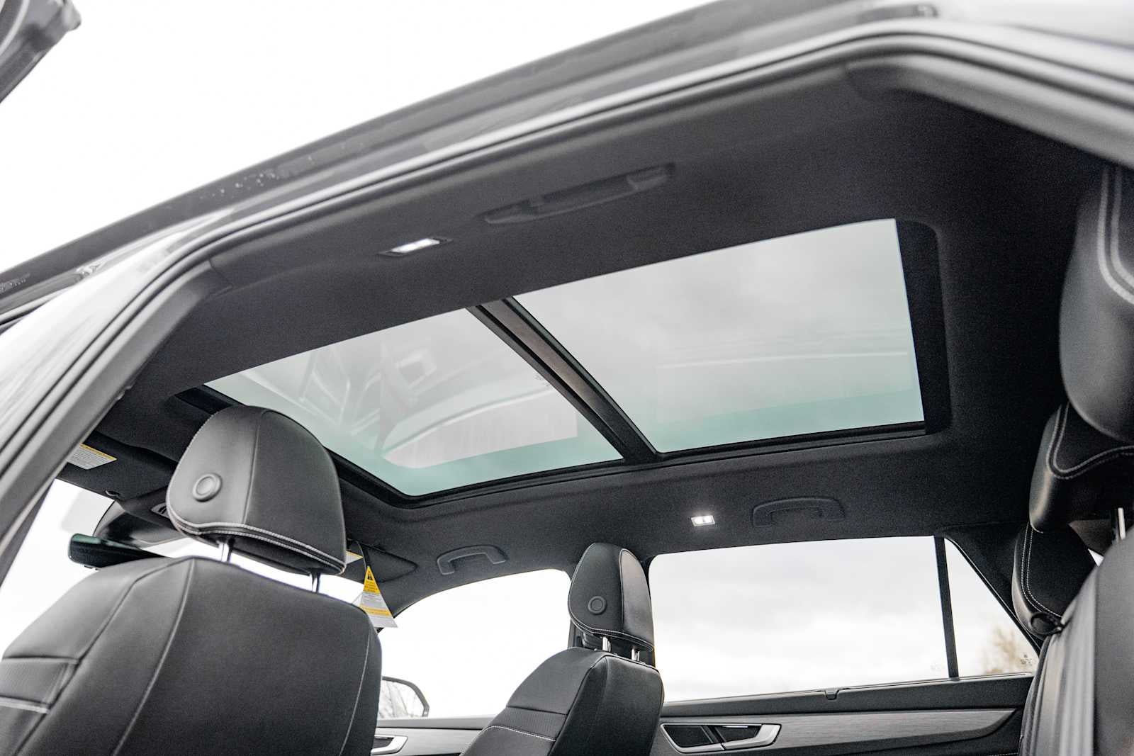 2026 Volkswagen Atlas Cross Sport 2.0T SE w/Tech 4MOTION