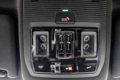 2026 Volkswagen Atlas Cross Sport 2.0T SE w/Tech 4MOTION