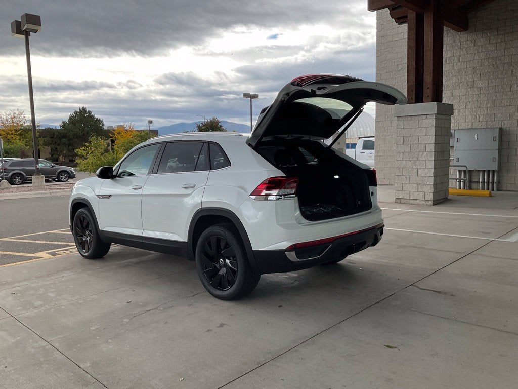 2026 Volkswagen Atlas Cross Sport 2.0T SE W/TECHNOLOGY