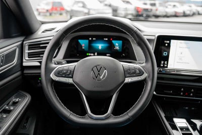 2025 Volkswagen Atlas Cross Sport 2.0T SE w/Technology
