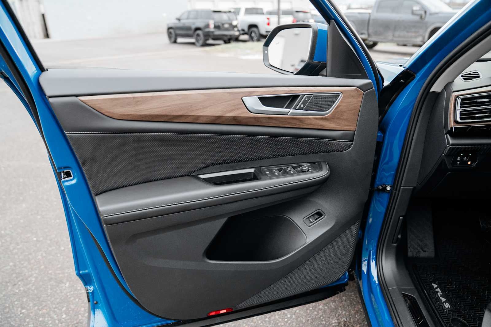 2026 Volkswagen Atlas SE W/ Tech AWD