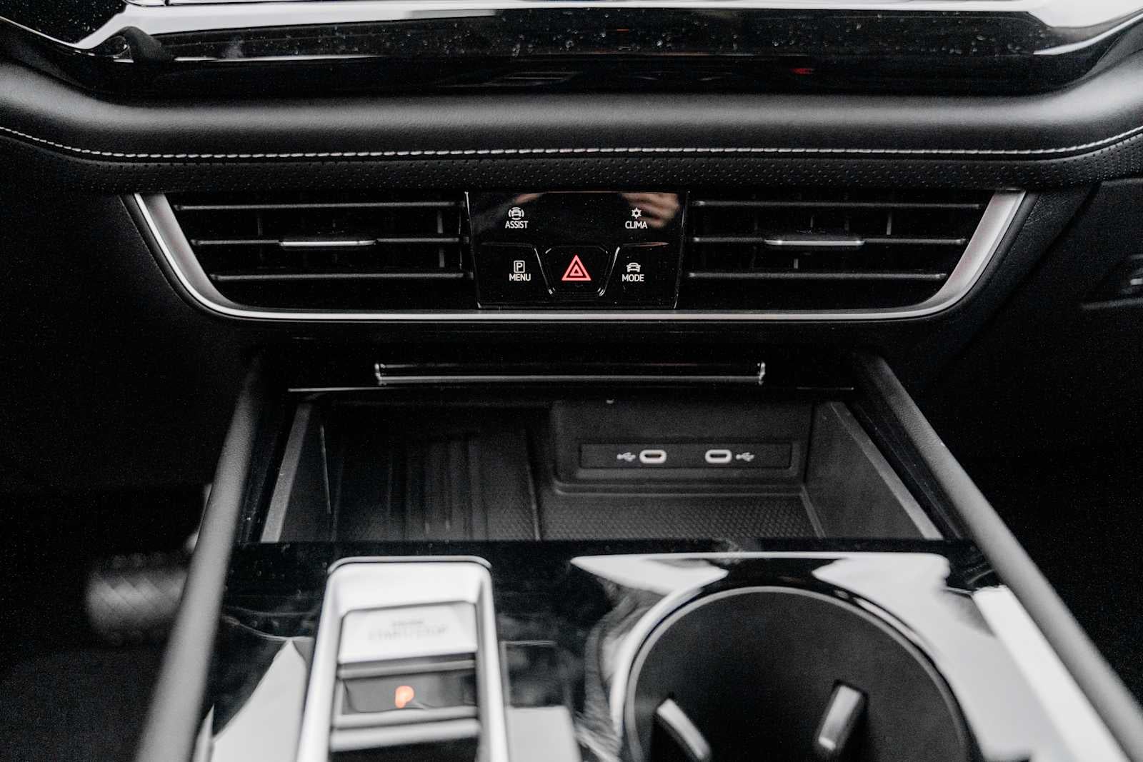 2026 Volkswagen Atlas SE W/ Tech AWD