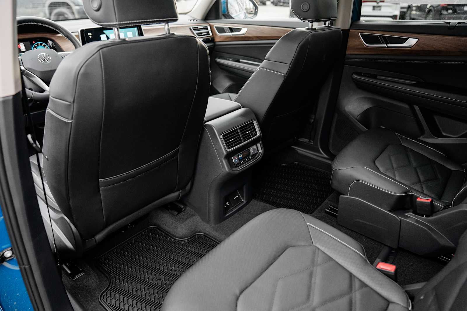 2026 Volkswagen Atlas SE W/ Tech AWD