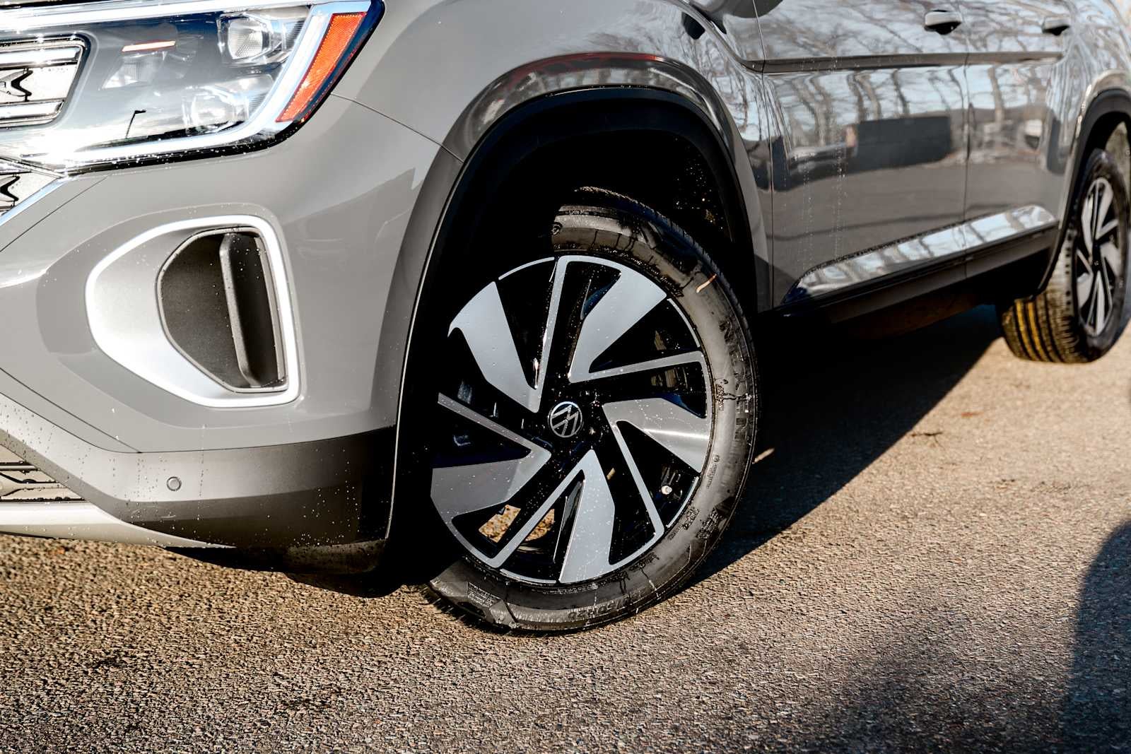 2026 Volkswagen Atlas SE W/ Tech AWD