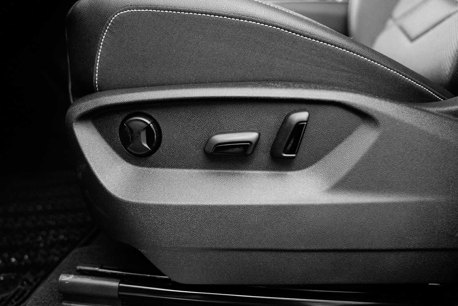 2026 Volkswagen Atlas SE W/ Tech AWD