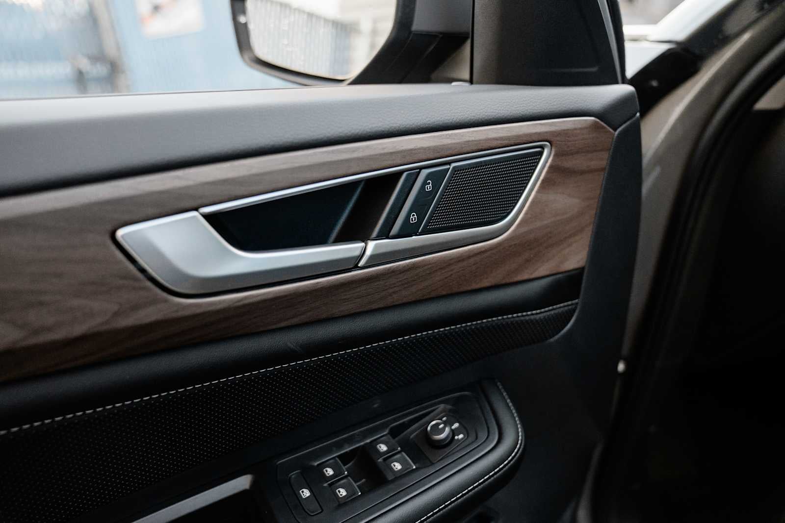 2026 Volkswagen Atlas SE W/ Tech AWD