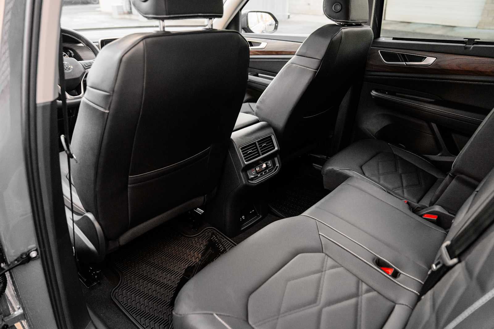 2026 Volkswagen Atlas SE W/ Tech AWD