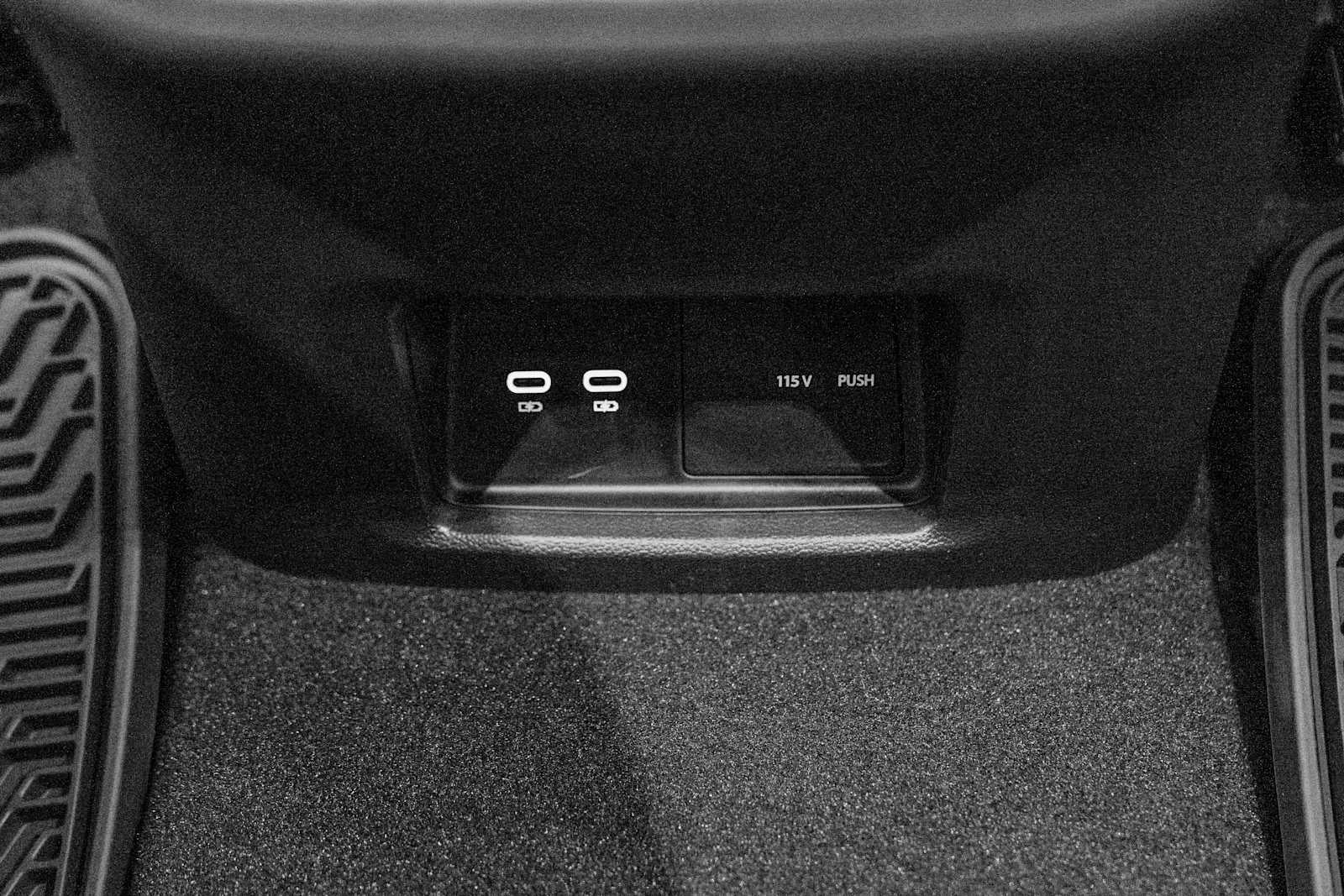 2026 Volkswagen Atlas SE W/ Tech AWD