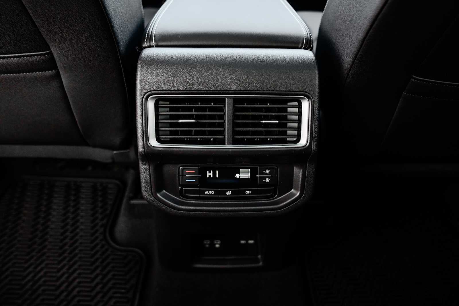 2026 Volkswagen Atlas SE W/ Tech AWD