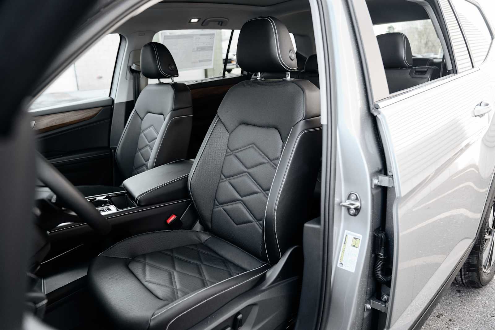 2026 Volkswagen Atlas SE W/ Tech AWD