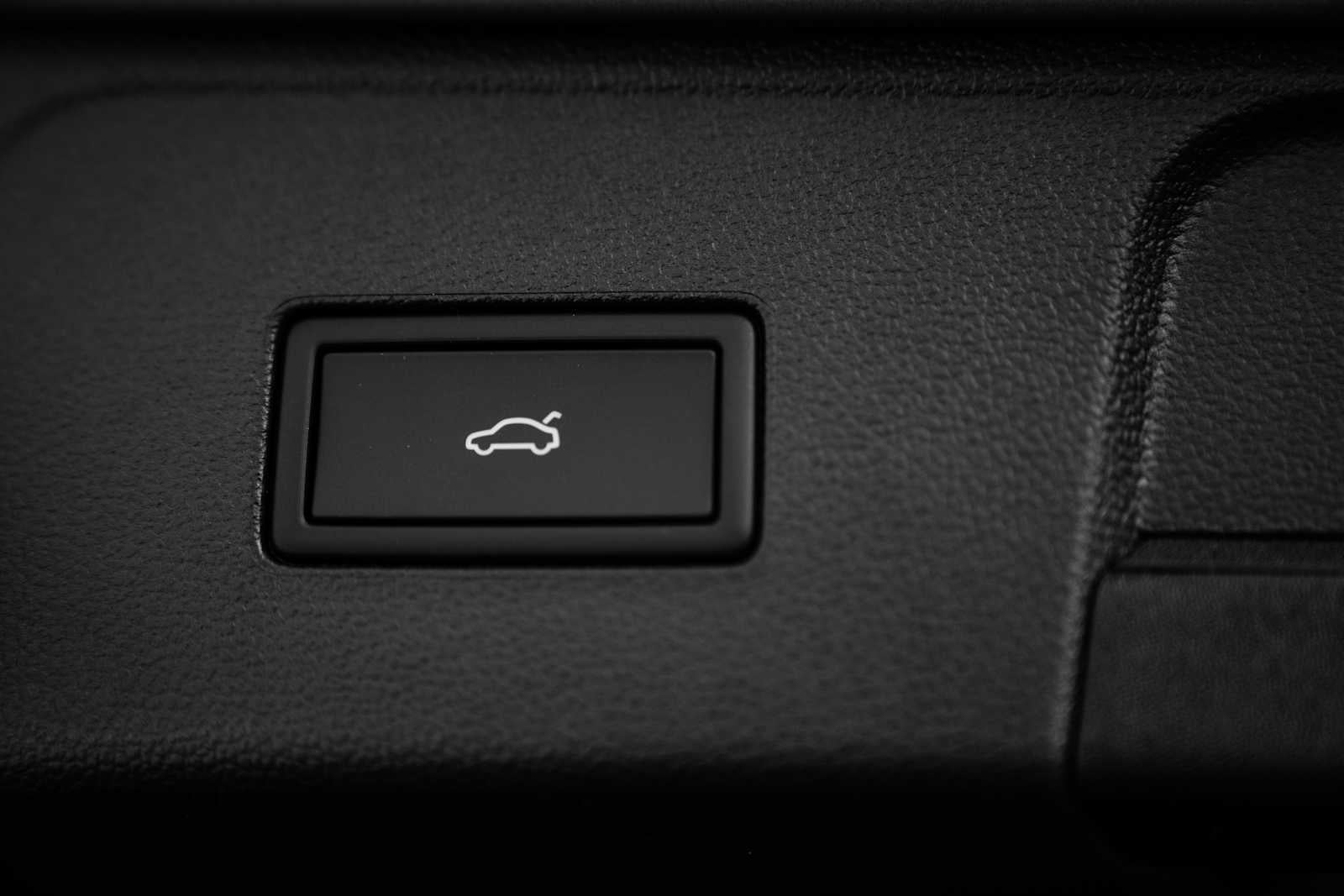 2026 Volkswagen Atlas SE W/ Tech AWD