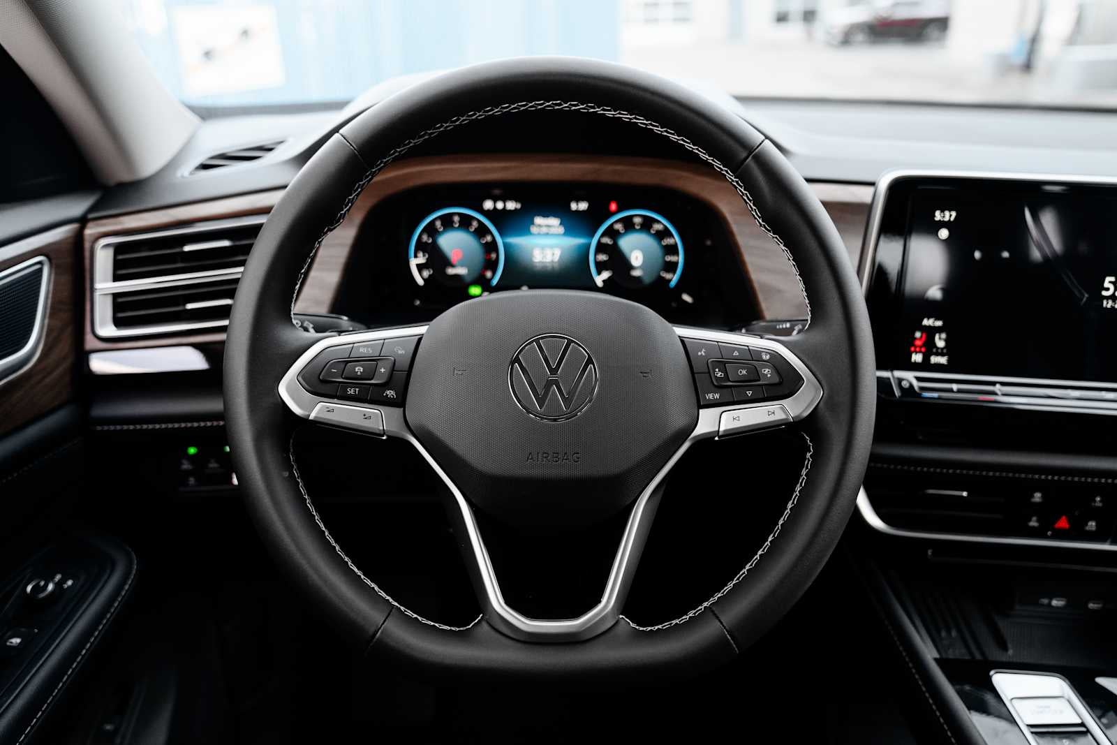 2026 Volkswagen Atlas SE W/ Tech AWD