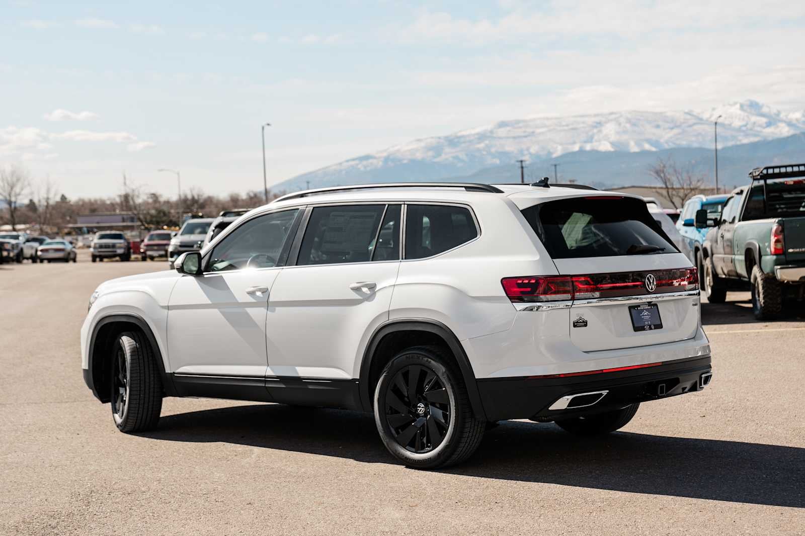 2026 Volkswagen Atlas 2.0T SE W/TECHNOLOGY