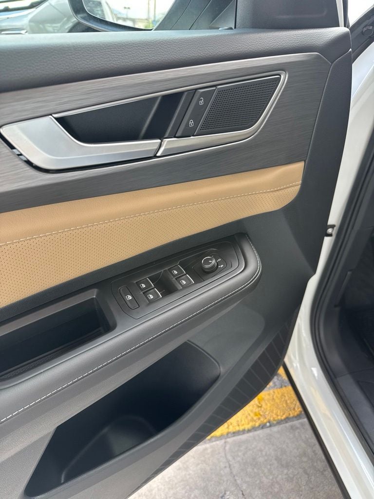 2026 Volkswagen Atlas Cross Sport 2.0T SE