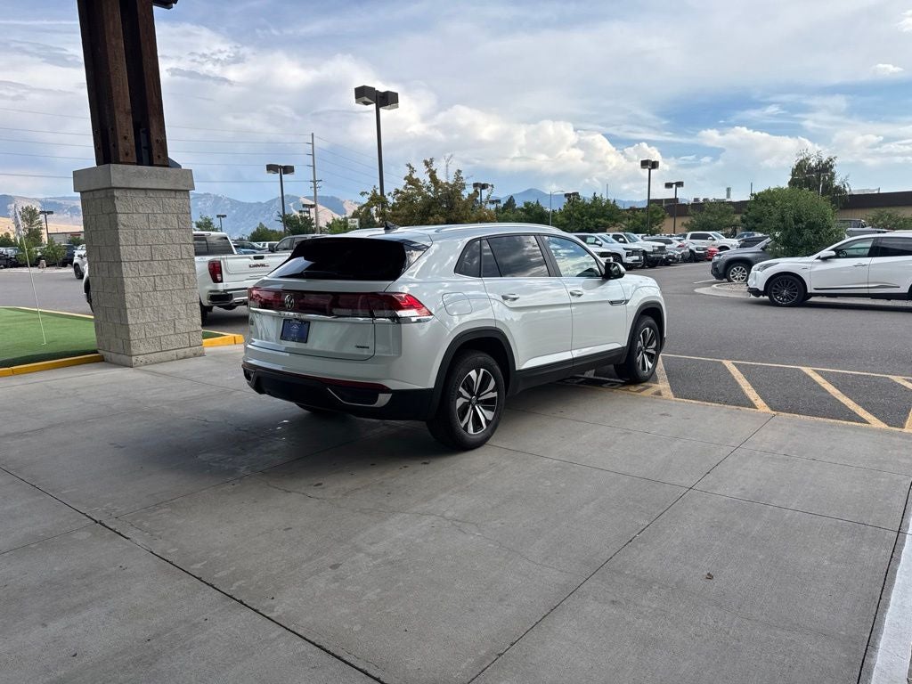 2026 Volkswagen Atlas Cross Sport 2.0T SE